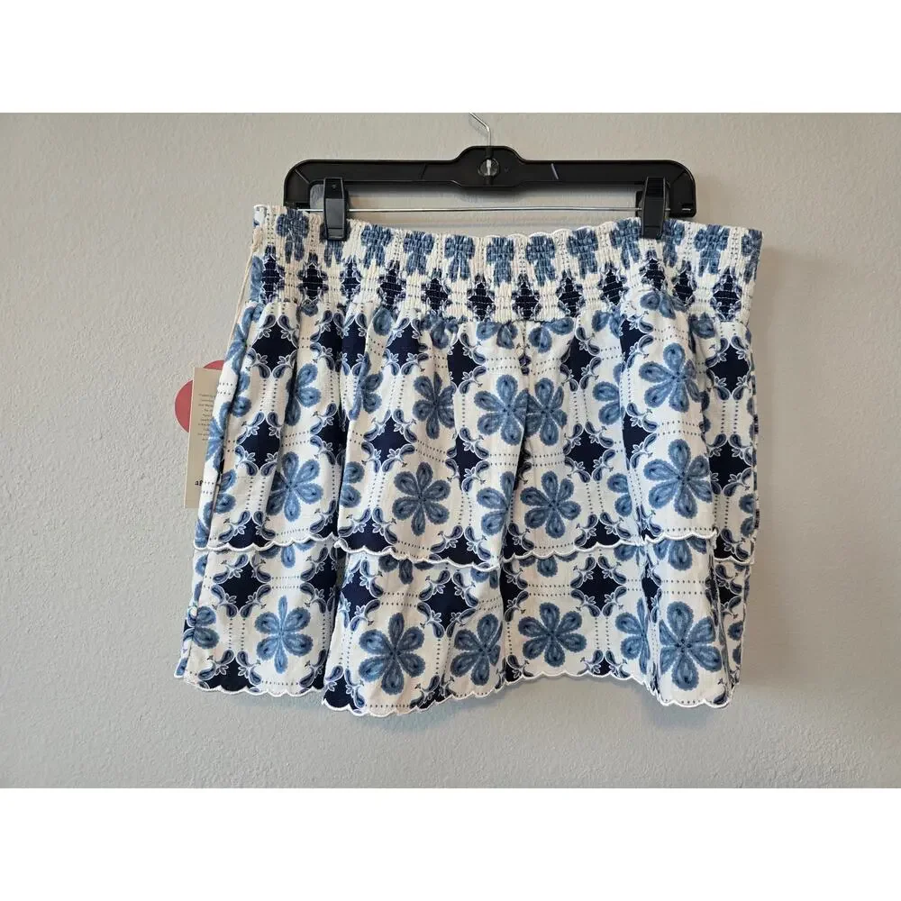 Agua Bendita gorgeous blue